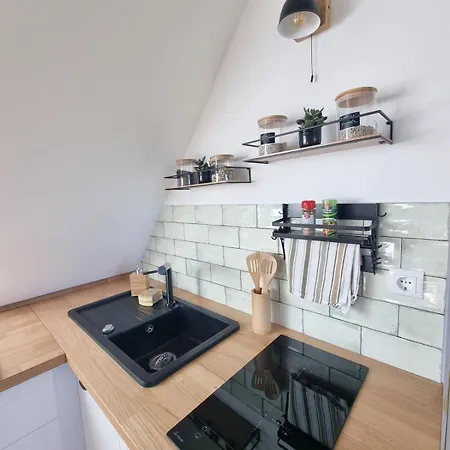 Apartman Lichtdurchflutete Dachgeschosswohnung Mit Charme *