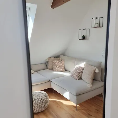 Lichtdurchflutete Dachgeschosswohnung Mit Charme * Goldenstedt